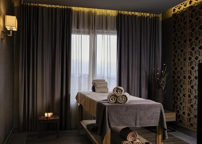 Large 1bd In 4star Apartament